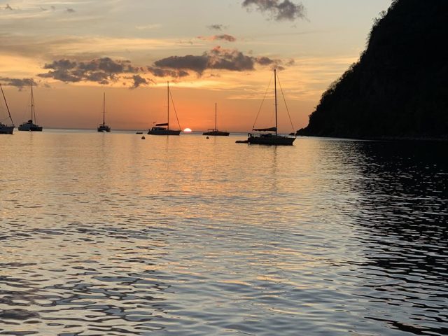 PHOTO SOLEIL COUCHANT BOURG 3 (Copy)